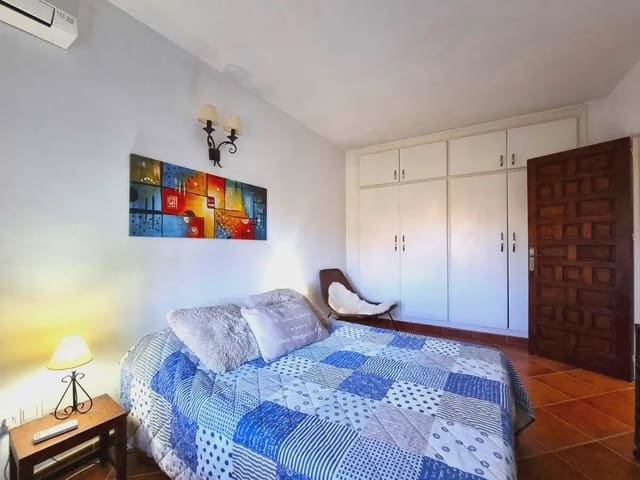 Pareado de 2 habitaciones en Arroyo de la Miel, Benalmádena en venta con piscina garaje - 415.000 € (Ref: 9760087)