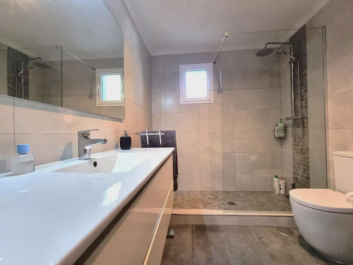 Pareado de 2 habitaciones en Benalmádena en venta con piscina garaje - 415.000 € (Ref: 9760087)