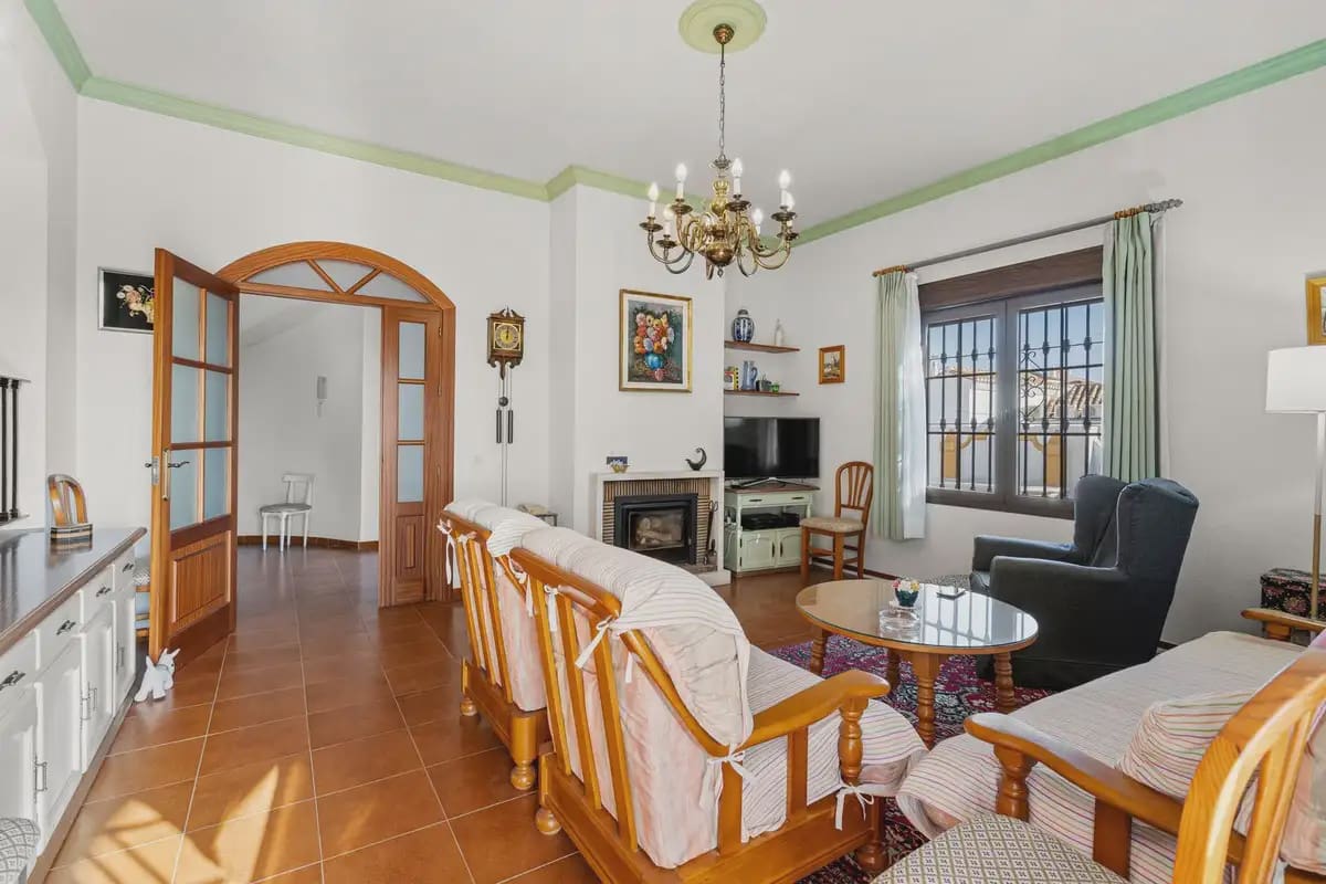 5 slaapkamer Villa te koop in Benalmadena met zwembad garage - € 1.100.000 (Ref: 9760088)