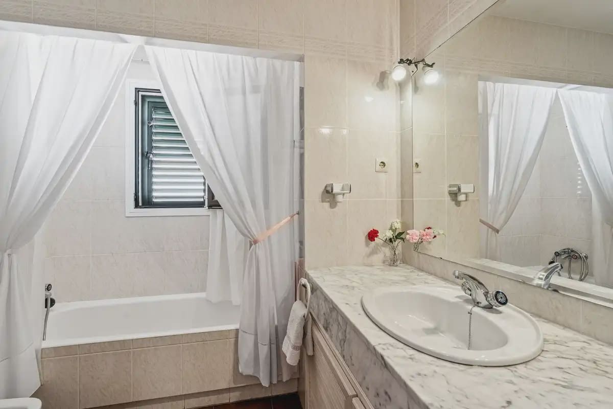 5 slaapkamer Villa te koop in Benalmadena met zwembad garage - € 1.100.000 (Ref: 9760088)