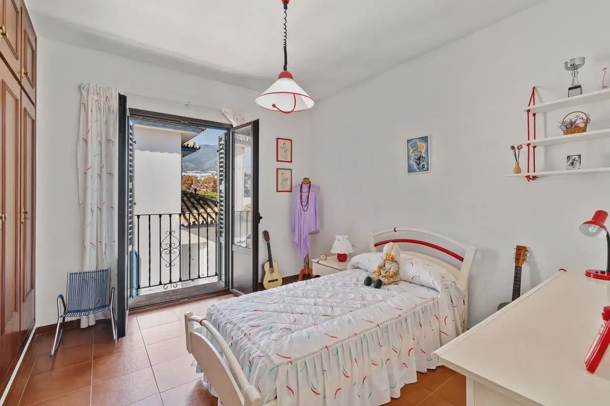 5 slaapkamer Villa te koop in Benalmadena met zwembad garage - € 1.100.000 (Ref: 9760088)