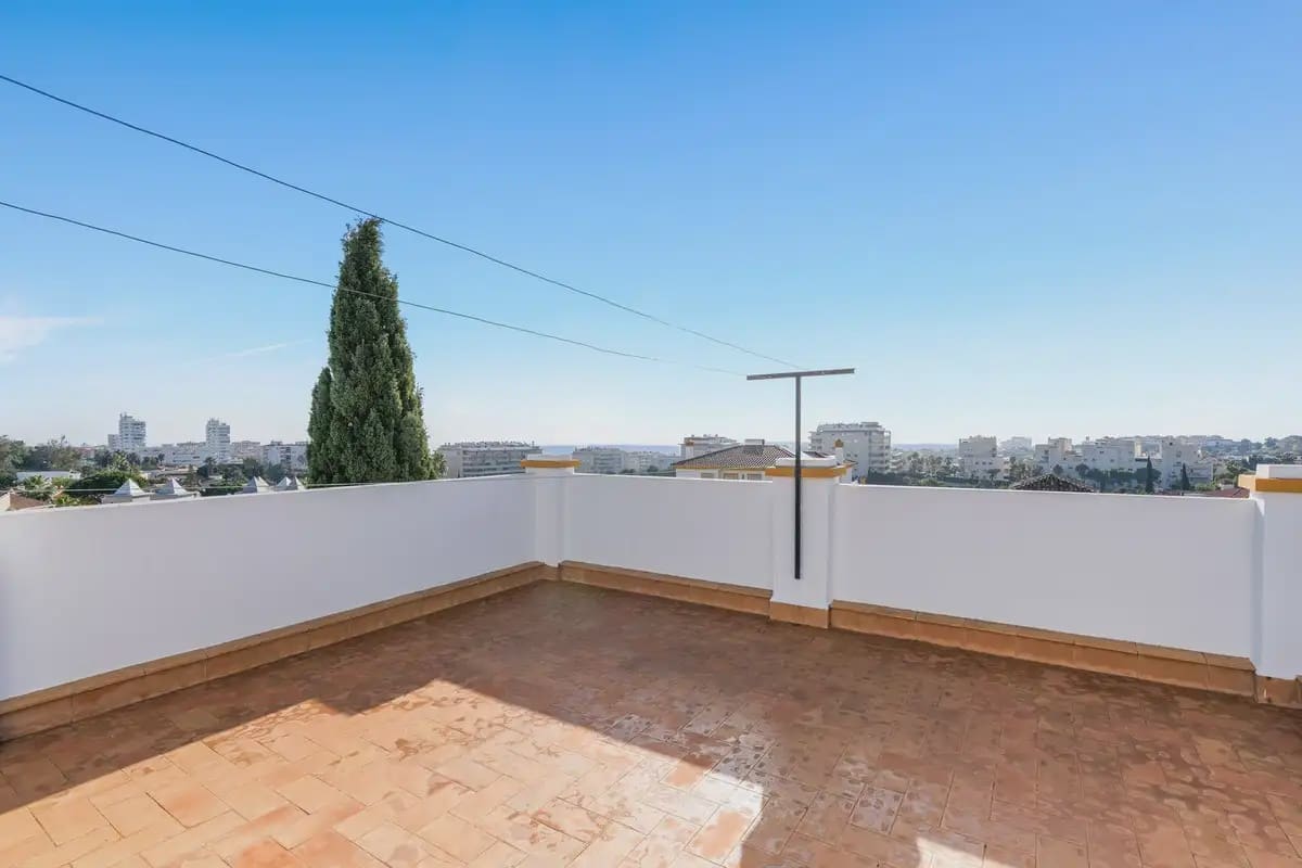5 slaapkamer Villa te koop in Benalmadena met zwembad garage - € 1.100.000 (Ref: 9760088)