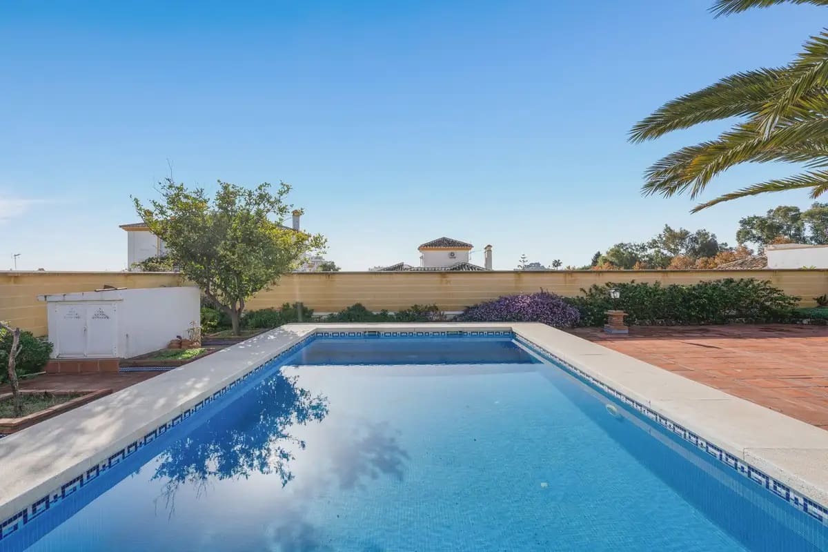 5 slaapkamer Villa te koop in Benalmadena met zwembad garage - € 1.100.000 (Ref: 9760088)