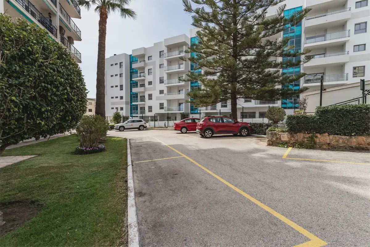 2 bedroom Apartment for sale in Benalmadena - € 269,000 (Ref: 9761547)