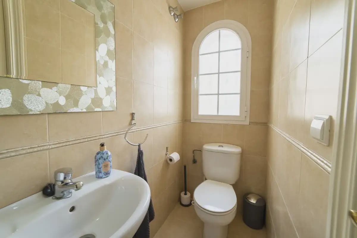 4 slaapkamer Huis te koop in Fuengirola met zwembad garage - € 599.000 (Ref: 9761549)