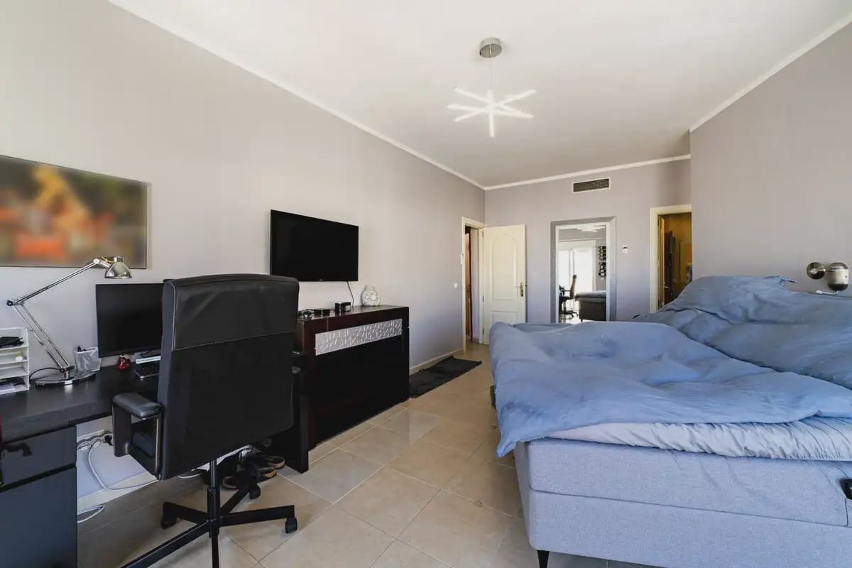 4 slaapkamer Huis te koop in Fuengirola met zwembad garage - € 599.000 (Ref: 9761549)