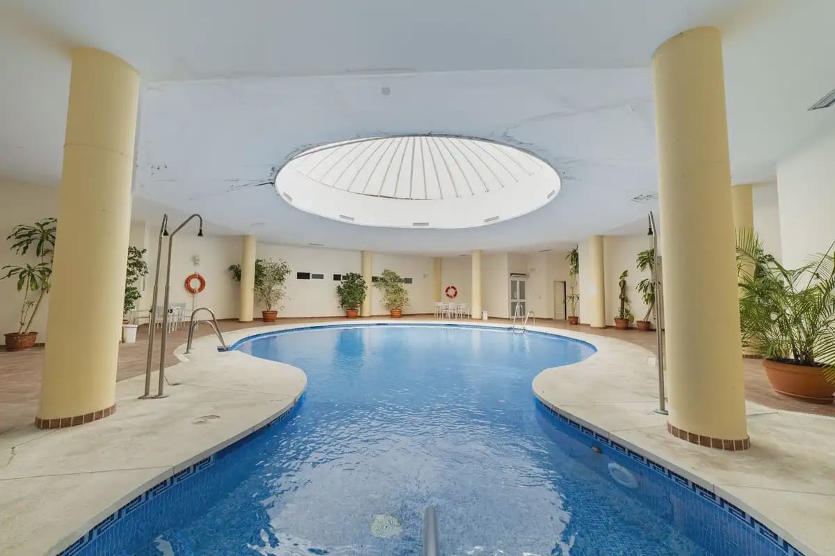 4 slaapkamer Huis te koop in Fuengirola met zwembad garage - € 599.000 (Ref: 9761549)