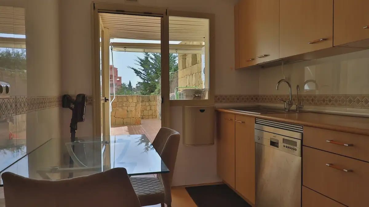 2 soverom Leilighet til salgs i Mijas med svømmebasseng garasje - € 450 000 (Ref: 9770104)