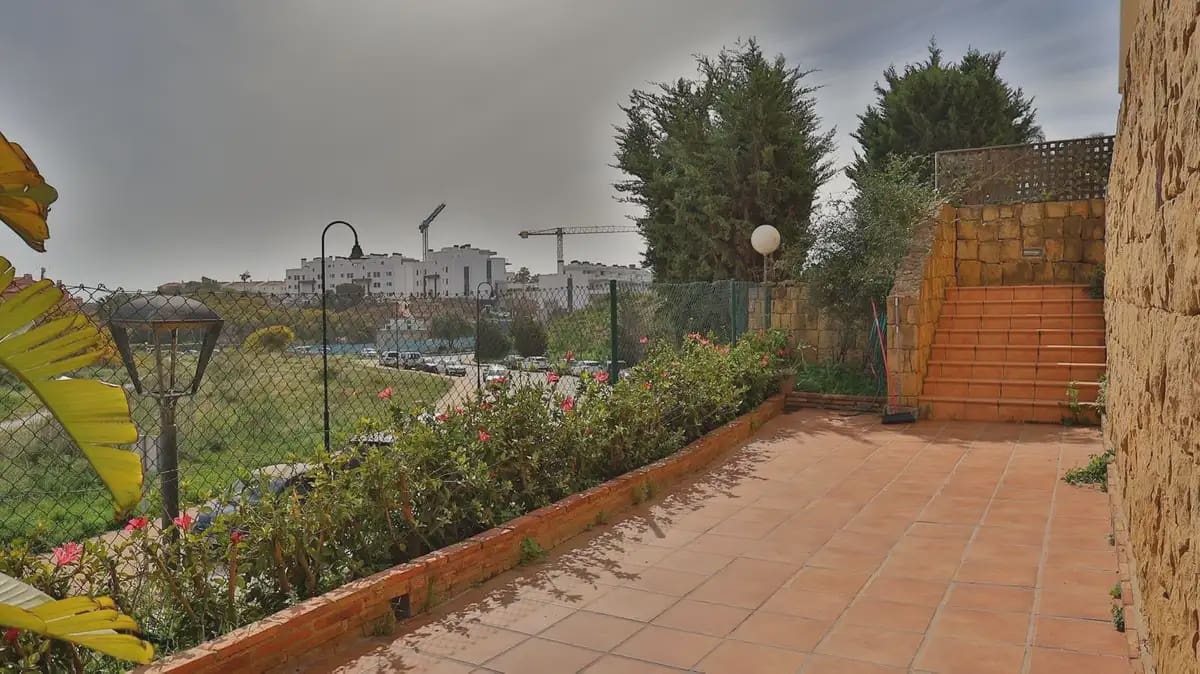 2 soverom Leilighet til salgs i Mijas med svømmebasseng garasje - € 450 000 (Ref: 9770104)
