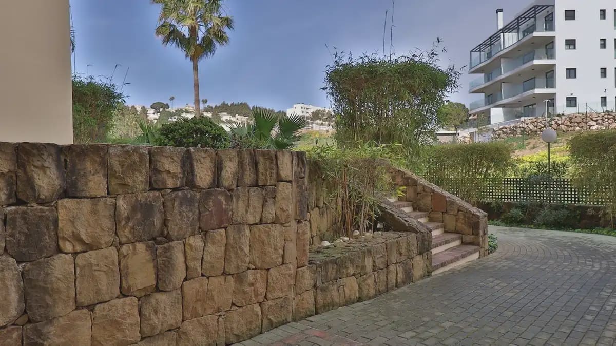 2 soverom Leilighet til salgs i Mijas med svømmebasseng garasje - € 450 000 (Ref: 9770104)