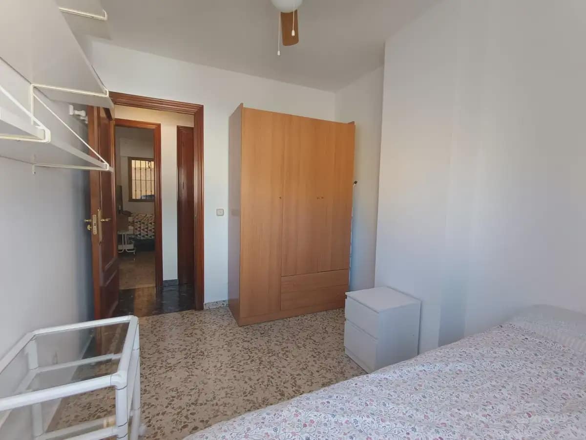 4 bedroom Apartment for sale in Fuengirola with garage - € 295,000 (Ref: 9770105)