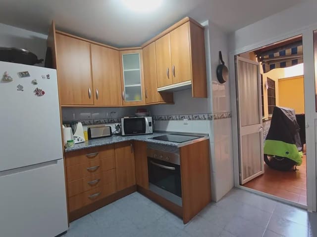 4 soverom Leilighet til salgs i Centro ciudad, Fuengirola med garasje - € 295 000 (Ref: 9770105)
