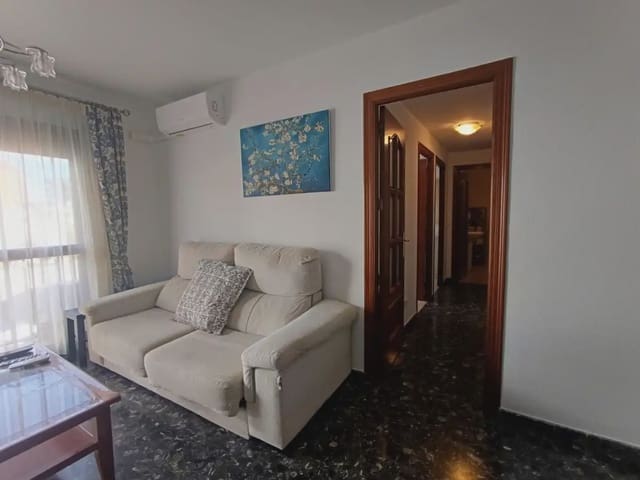 4 soverom Leilighet til salgs i Centro ciudad, Fuengirola med garasje - € 295 000 (Ref: 9770105)