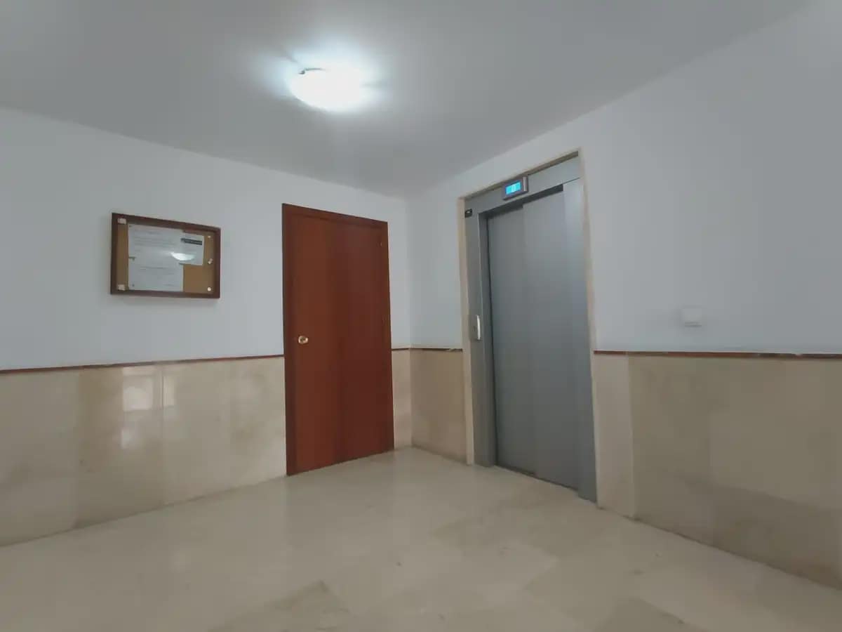 4 bedroom Apartment for sale in Fuengirola with garage - € 295,000 (Ref: 9770105)