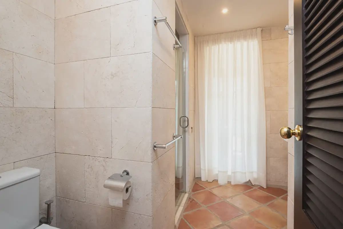 35 chambre Hôtel à vendre à Fuengirola - 5 950 000 € (Ref: 9770106)