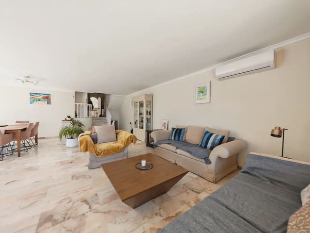 5 chambre Villa/Maison Semi-Mitoyenne à vendre à Arroyo de la Miel, Benalmádena avec piscine garage - 897 000 € (Ref: 9770850)