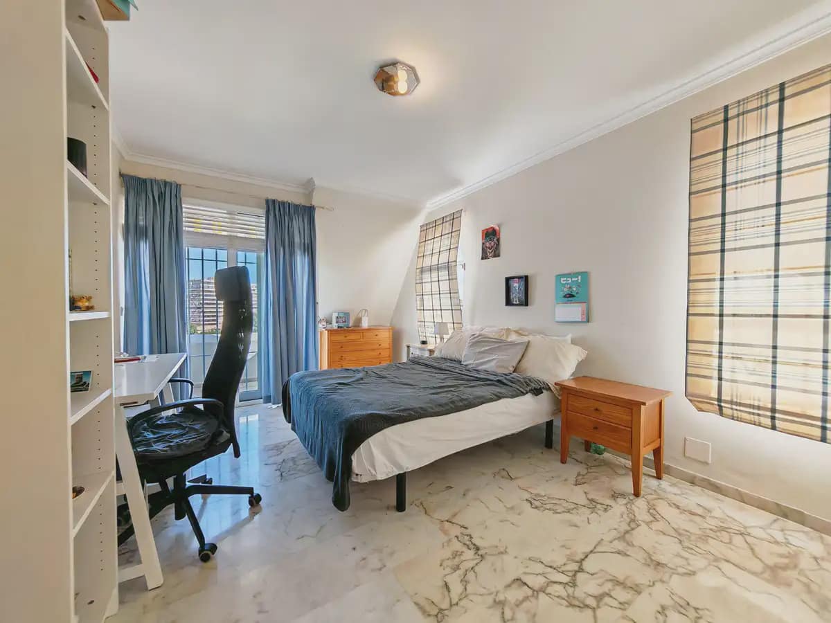 5 bedroom Semi-detached Villa for sale in Benalmadena with pool garage - € 897,000 (Ref: 9770850)