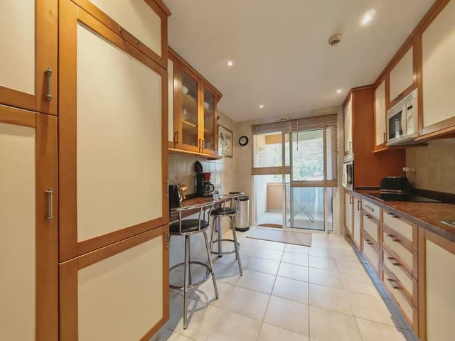 2 camera da letto Appartamento in vendita in Aloha Golf, Marbella con piscina garage - 660.000 € (Rif: 9772649)