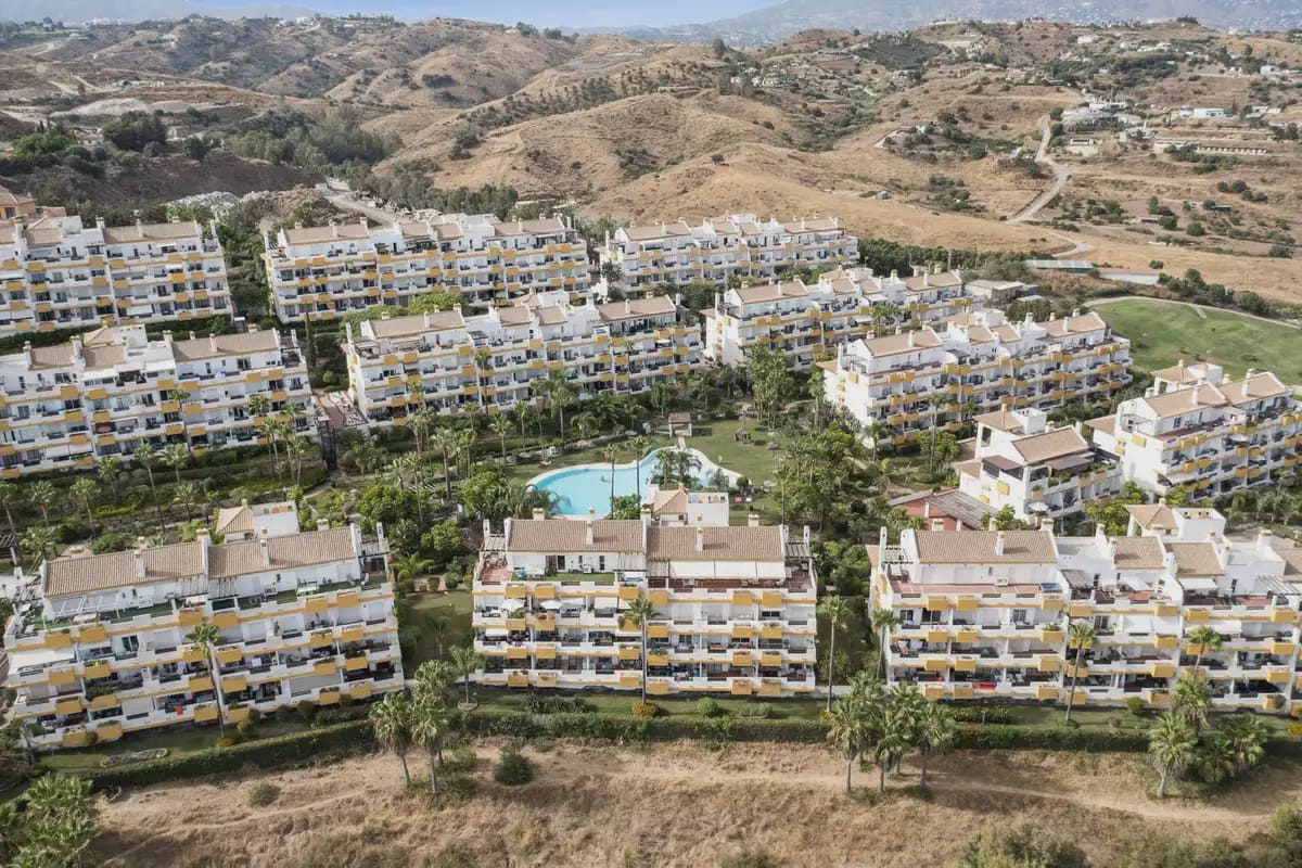 2 chambre Appartement à vendre à Mijas avec piscine garage - 295 000 € (Ref: 9772650)