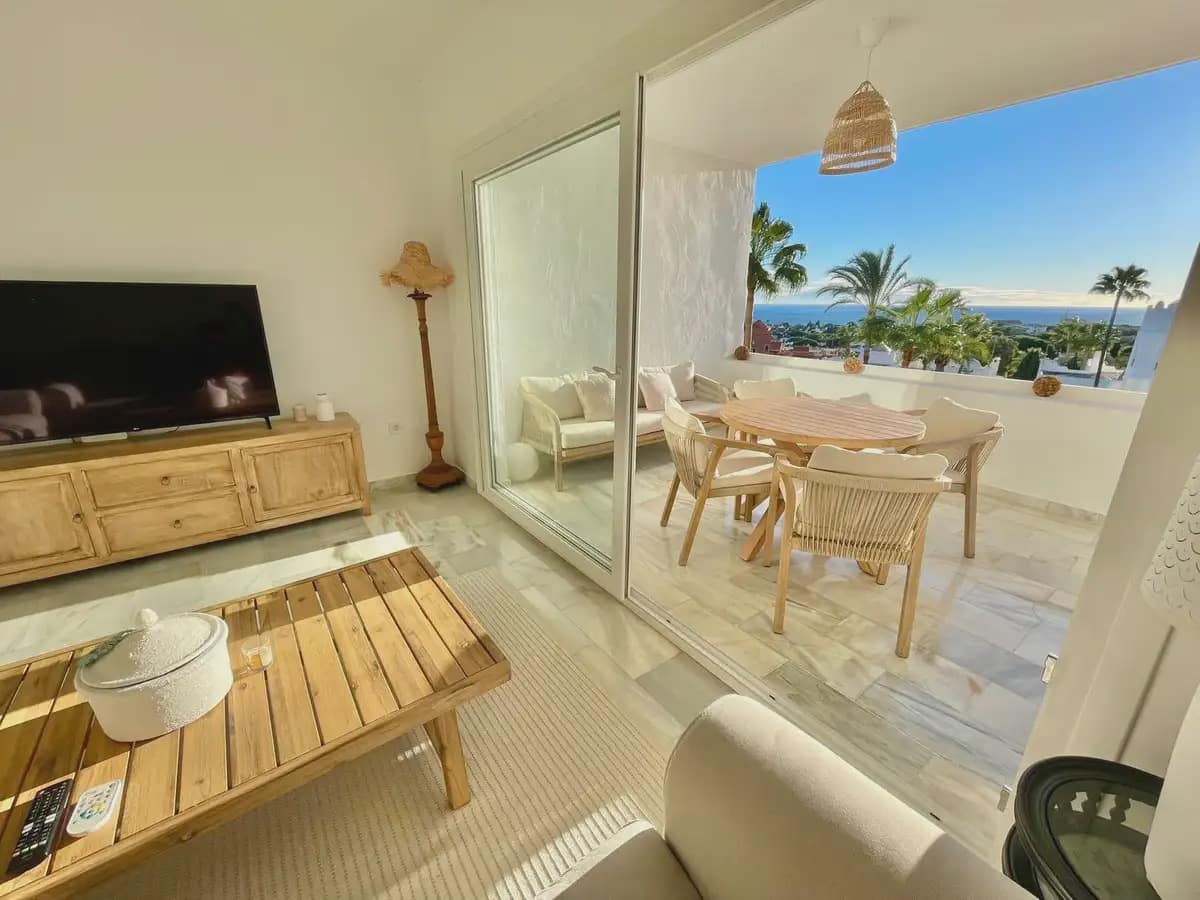 2 bedroom Apartment for sale in Marbella with pool garage - € 410,000 (Ref: 9772651)