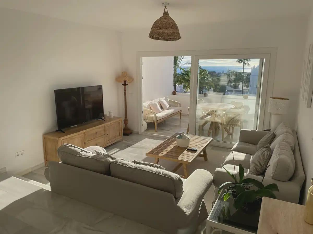 2 bedroom Apartment for sale in Marbella with pool garage - € 410,000 (Ref: 9772651)