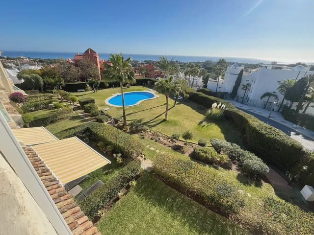 2 soveværelse Lejlighed til salg i La Reserva, Marbella med swimmingpool garage - € 410.000 (Ref: 9772651)