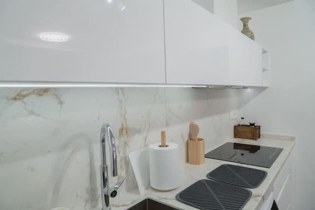 1 makuuhuone Huoneisto myytävänä paikassa Centro ciudad, Fuengirola - 339 000 € (Ref: 9773363)