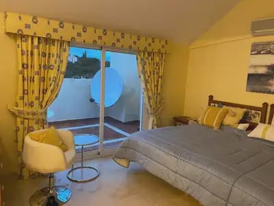 2 sovrum Takvåning till salu i Marbella med pool garage - 550 000 € (Ref: 9782868)