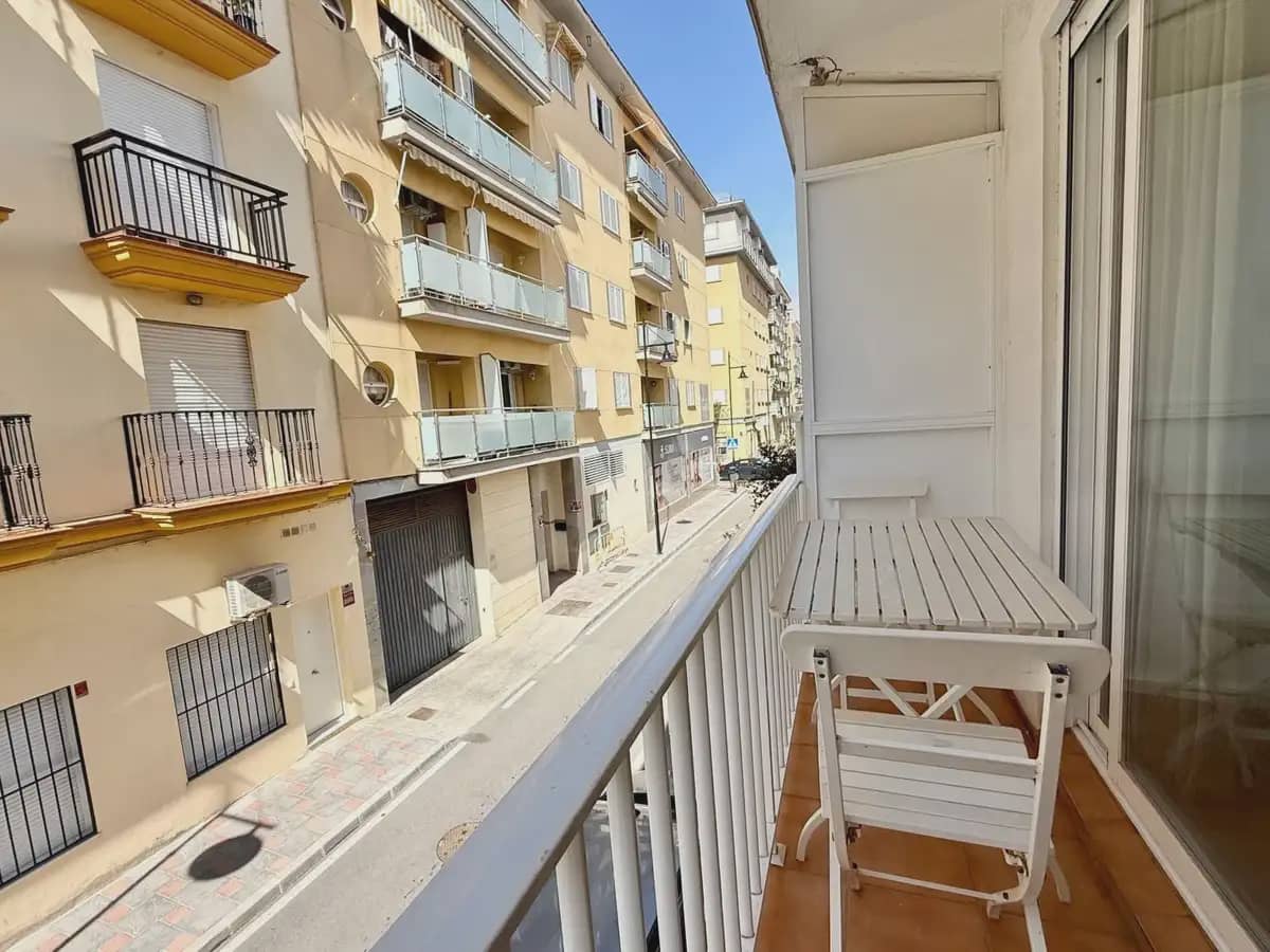 Studio na sprzedaż w Fuengirola - 189 900 € (Ref: 9782869)
