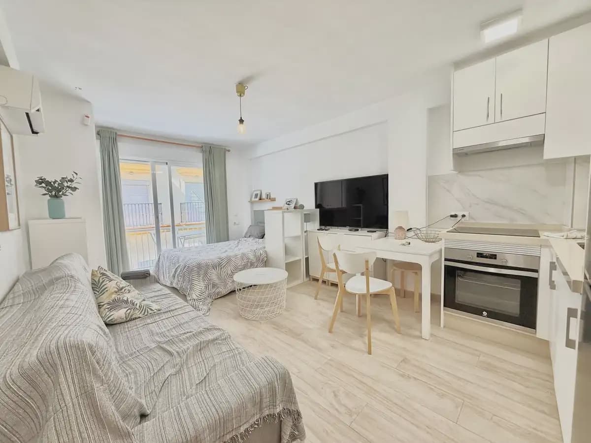 Studio na sprzedaż w Fuengirola - 189 900 € (Ref: 9782869)
