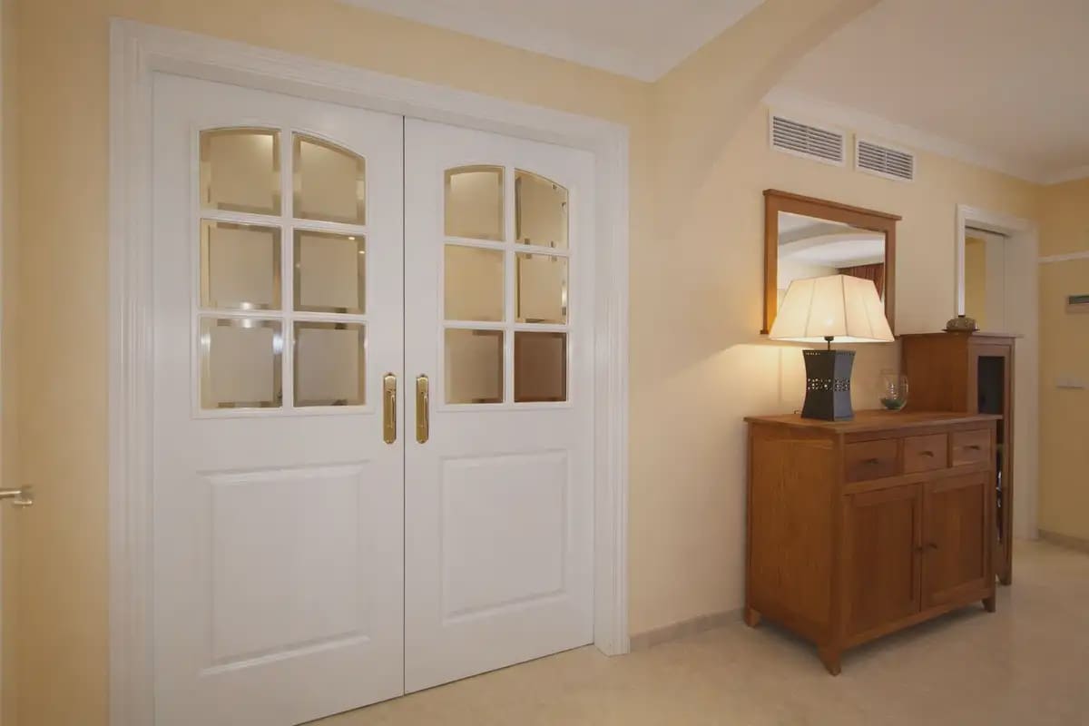 2 chambre Appartement à vendre à Marbella avec piscine garage - 460 000 € (Ref: 9782870)