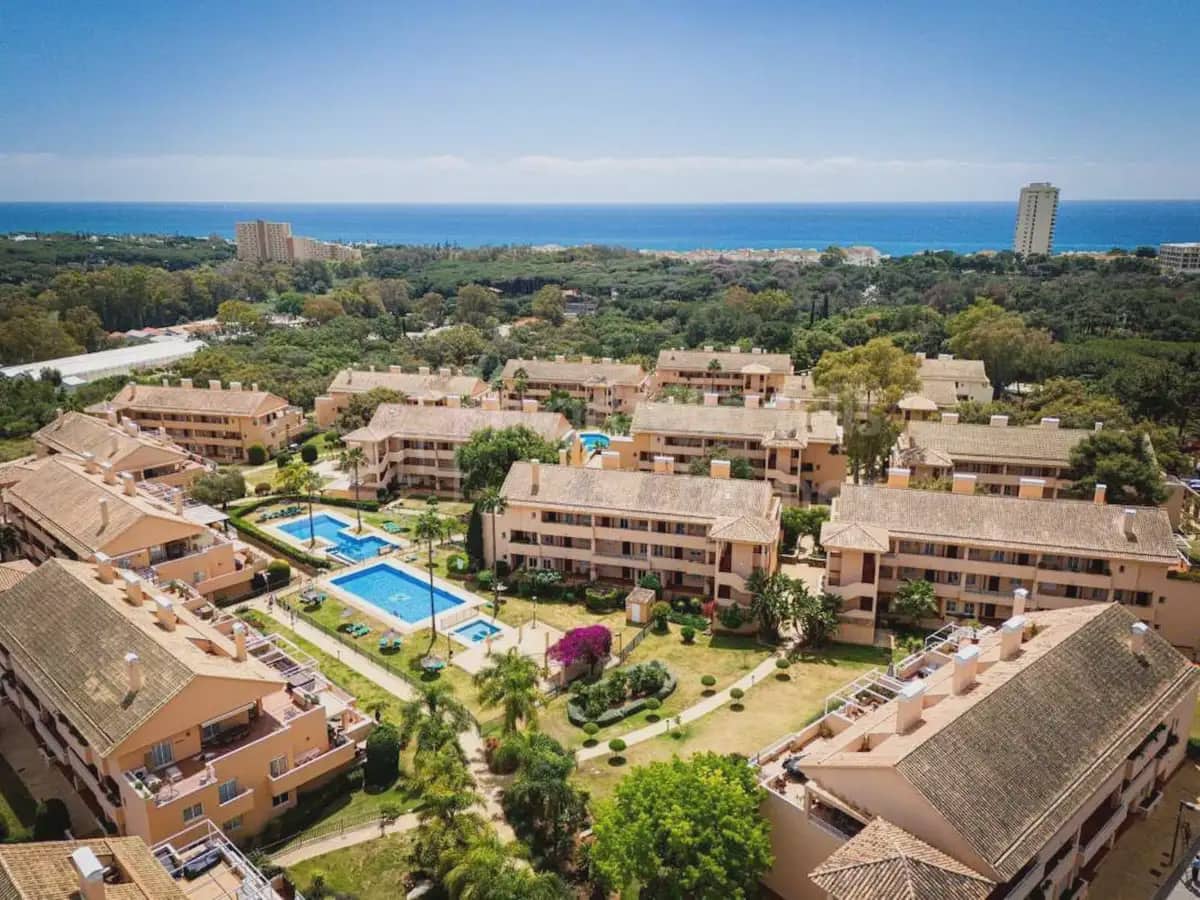 2 chambre Appartement à vendre à Marbella avec piscine garage - 460 000 € (Ref: 9782870)