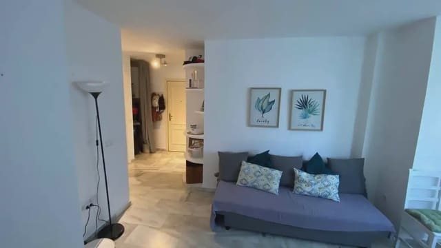 1 sypialnia Apartament na sprzedaż w Arroyo de la Miel, Benalmádena z basenem garażem - 291 600 € (Ref: 9782872)