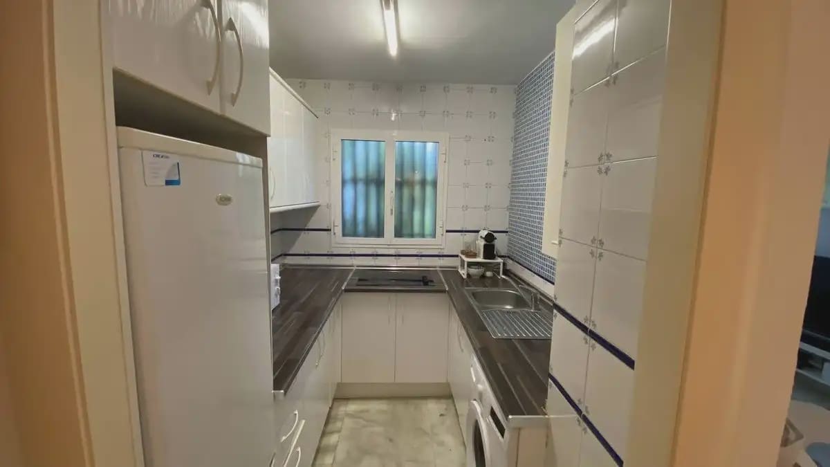1 sypialnia Apartament na sprzedaż w Benalmadena z basenem garażem - 291 600 € (Ref: 9782872)