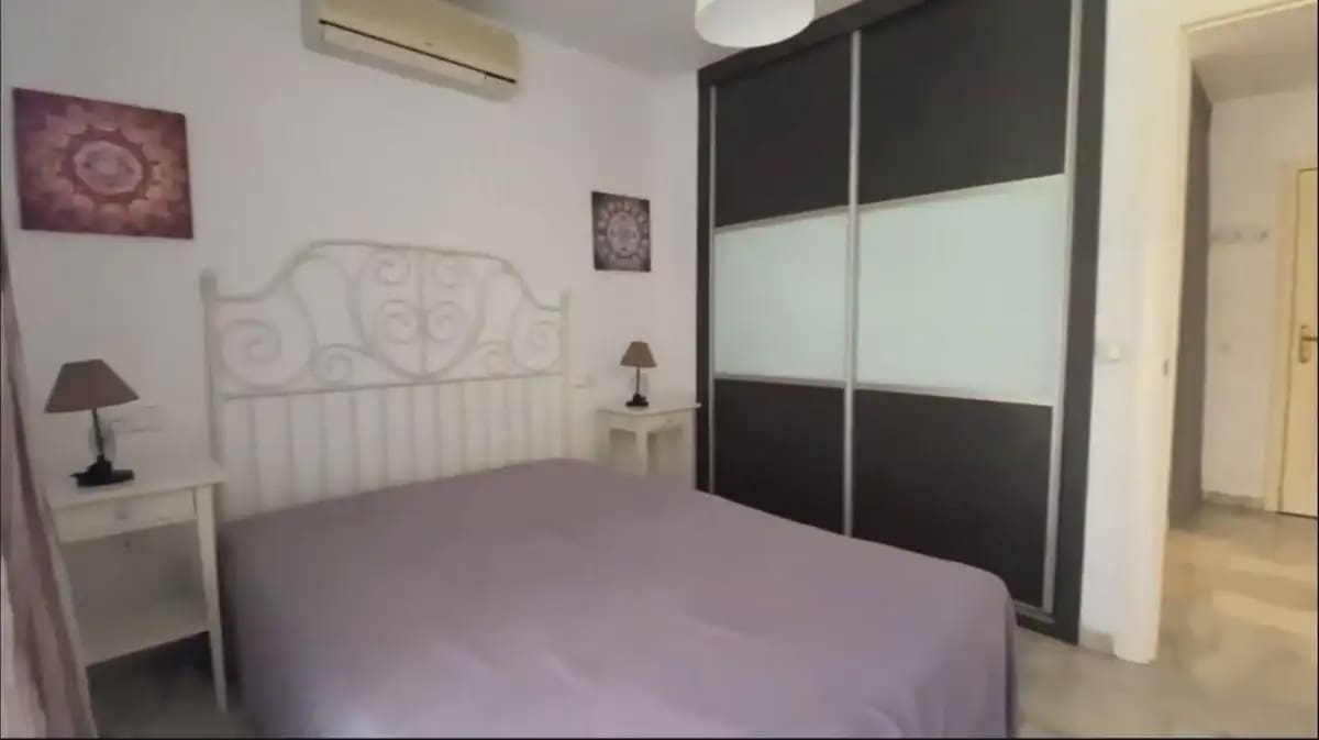 1 sypialnia Apartament na sprzedaż w Benalmadena z basenem garażem - 291 600 € (Ref: 9782872)