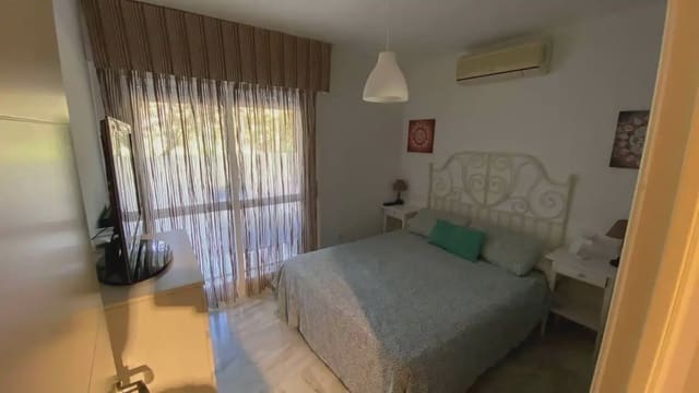 1 sypialnia Apartament na sprzedaż w Arroyo de la Miel, Benalmádena z basenem garażem - 291 600 € (Ref: 9782872)