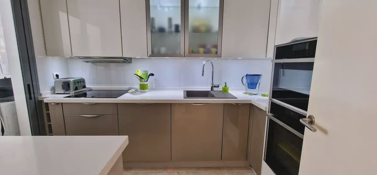 3 slaapkamer Huis te koop in Marbella met zwembad garage - € 550.000 (Ref: 9782874)