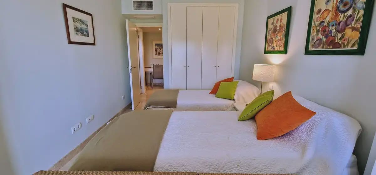 3 slaapkamer Huis te koop in Marbella met zwembad garage - € 550.000 (Ref: 9782874)