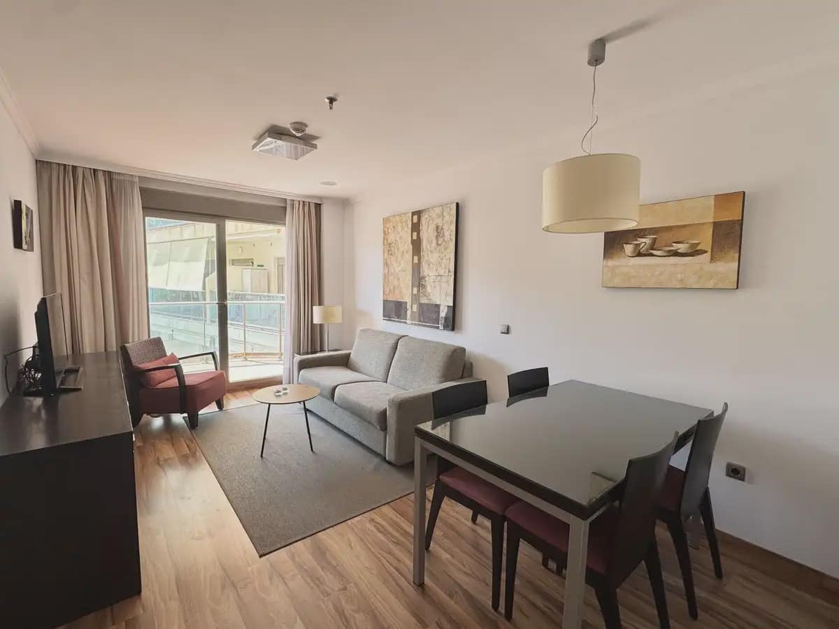1 soverom Strandleiligheter til salgs i Benalmadena med svømmebasseng garasje - € 249 000 (Ref: 9782875)