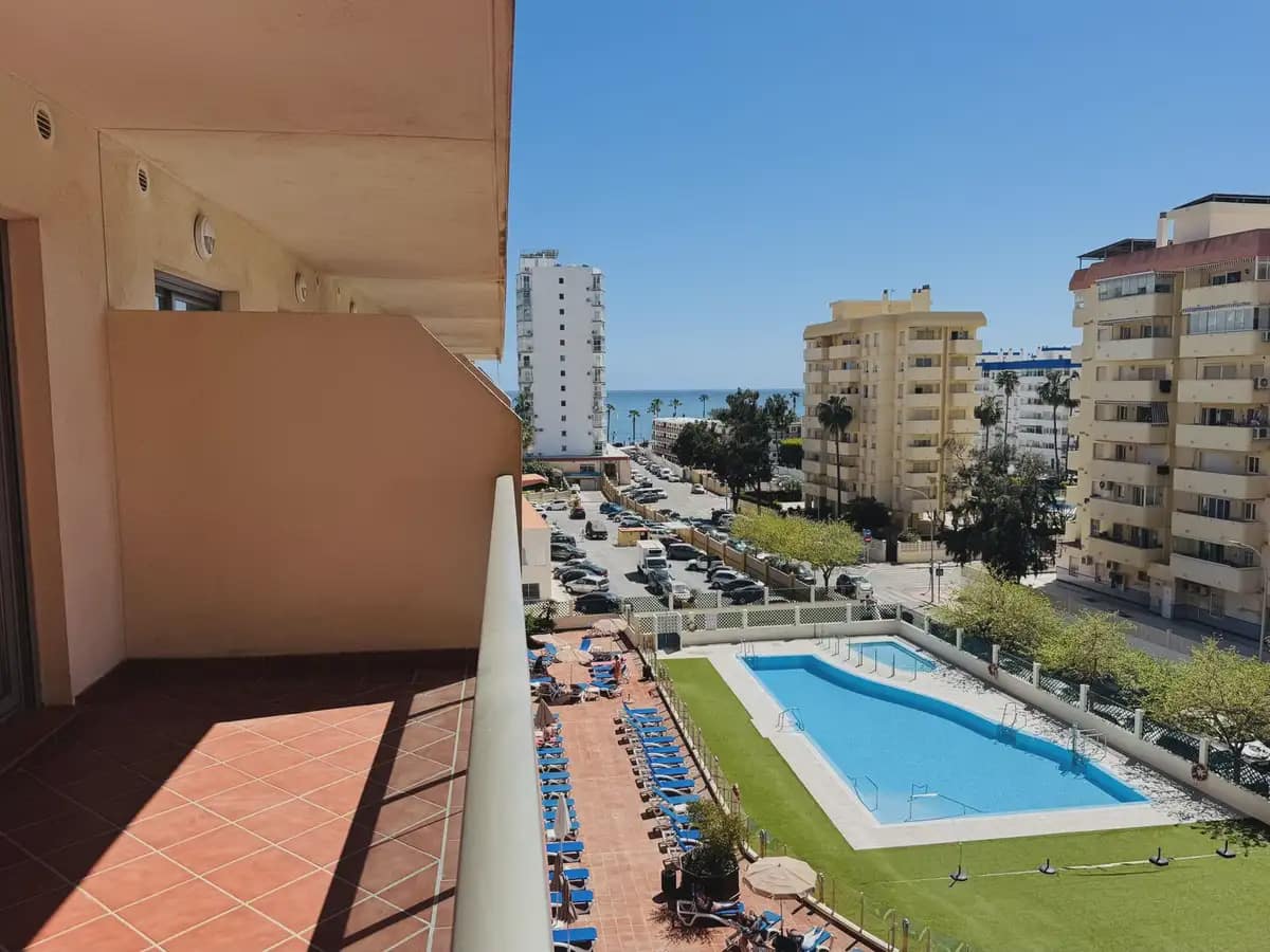 1 soverom Strandleiligheter til salgs i Benalmadena med svømmebasseng garasje - € 249 000 (Ref: 9782875)