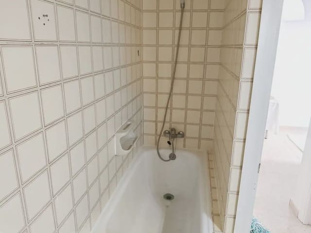 1 sovrum Lägenhet till salu i Torremolinos - 212 000 € (Ref: 9782877)