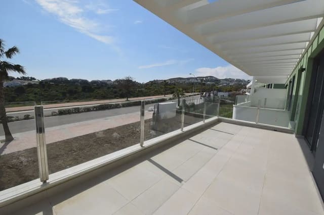 3 makuuhuone Huoneisto myytävänä paikassa La Cala de Mijas, Mijas mukana uima-altaan 
autotalli - 635 000 € (Ref: 9782878)