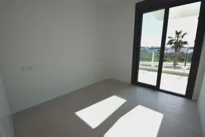 3 bedroom Apartment for sale in La Cala de Mijas, Mijas with pool garage - € 635,000 (Ref: 9782878)