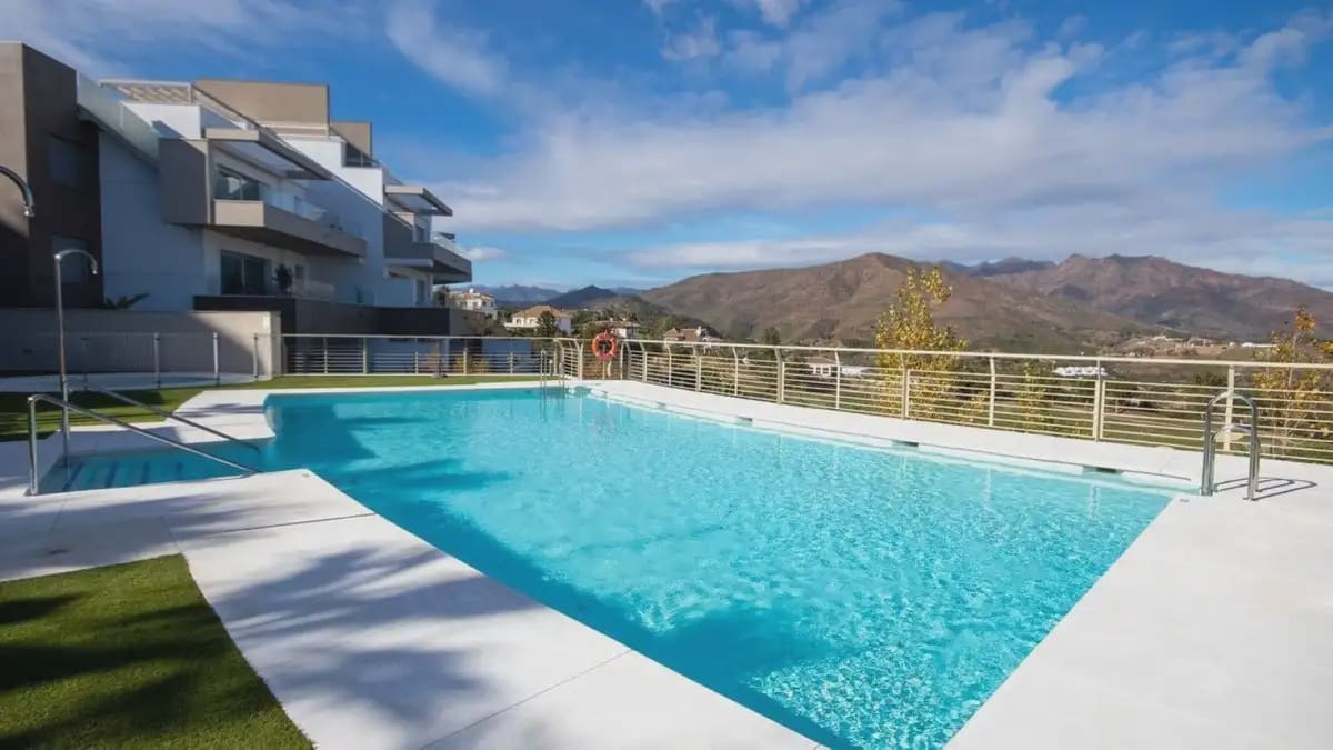 3 soverom Leilighet til salgs i Mijas med svømmebasseng garasje - € 595 000 (Ref: 9782881)