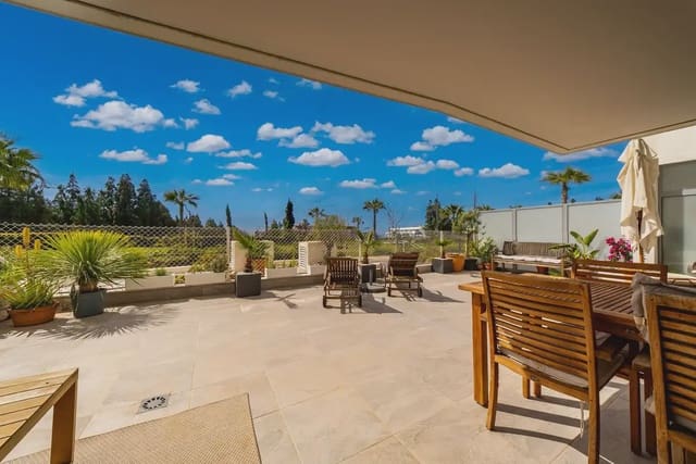 2 chambre Appartement à vendre à El Faro de Calaburra - Chaparral, Mijas avec piscine garage - 475 000 € (Ref: 9782883)