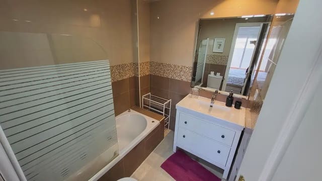 2 slaapkamer Appartement te koop in Torremuelle, Benalmádena met zwembad garage - € 325.000 (Ref: 9782887)