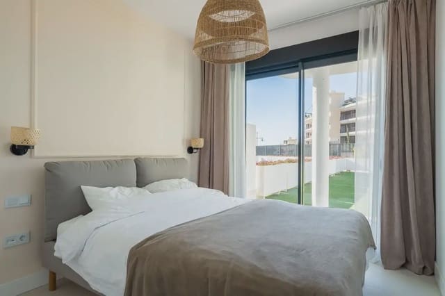 2 sypialnia Apartament na sprzedaż w Centro ciudad, Fuengirola z basenem garażem - 615 000 € (Ref: 9782888)