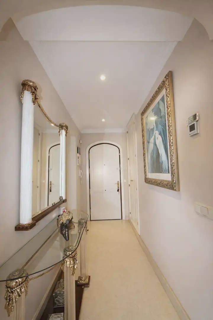 3 chambre Penthouse à vendre à Marbella avec piscine garage - 599 000 € (Ref: 9798448)