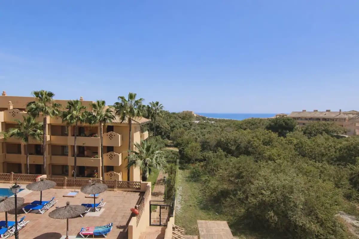 3 chambre Penthouse à vendre à Marbella avec piscine garage - 599 000 € (Ref: 9798448)