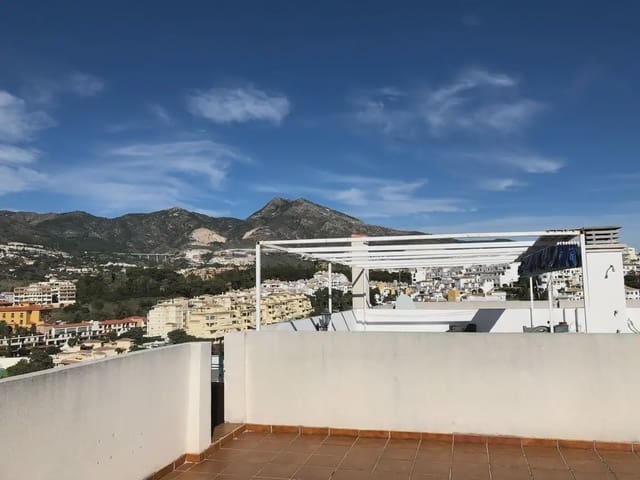 Ático de 2 habitaciones en Arroyo de la Miel, Benalmádena en venta con piscina garaje - 477.200 € (Ref: 9798452)